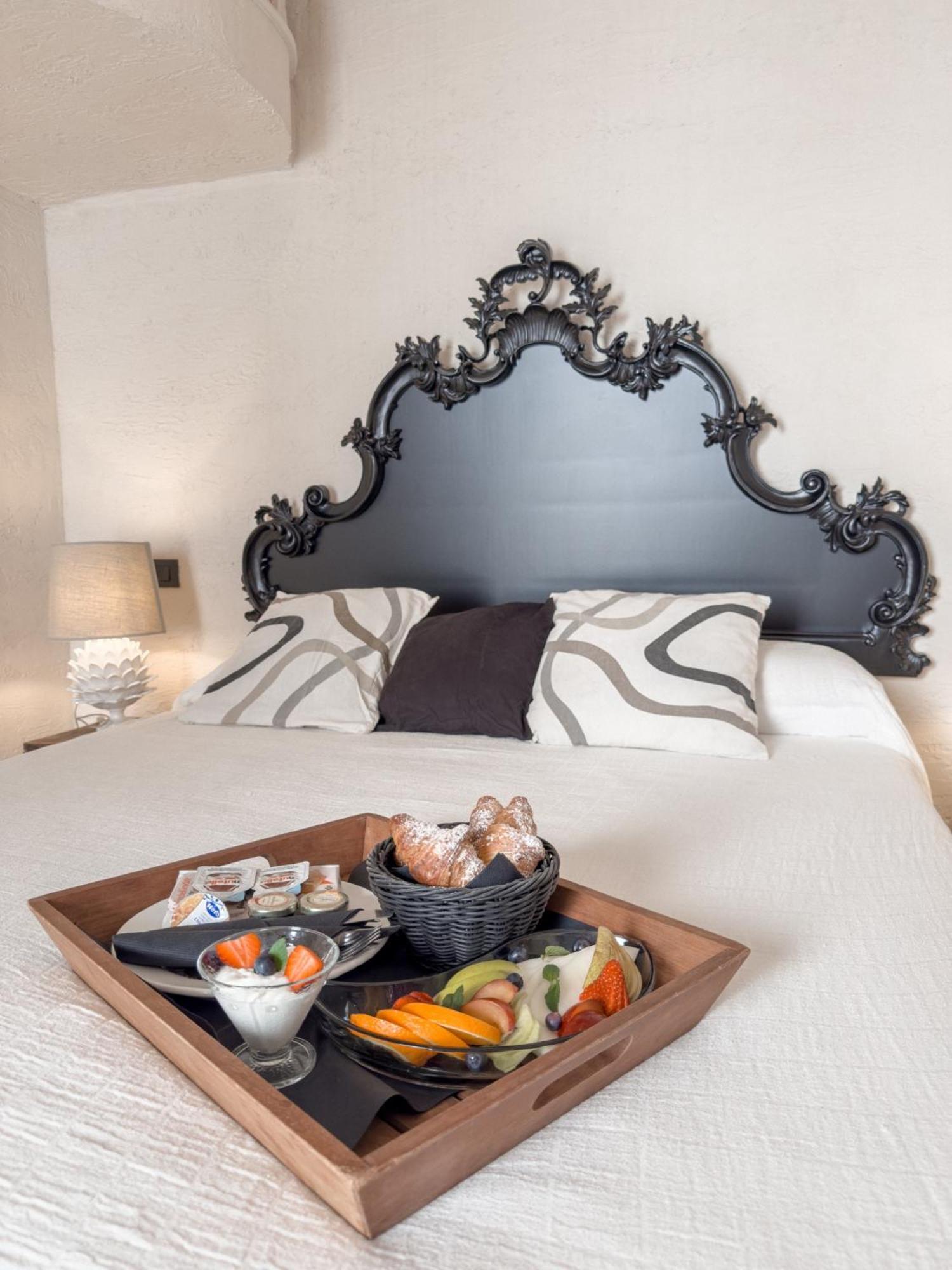 Bellavista Suites Монополи Екстериор снимка