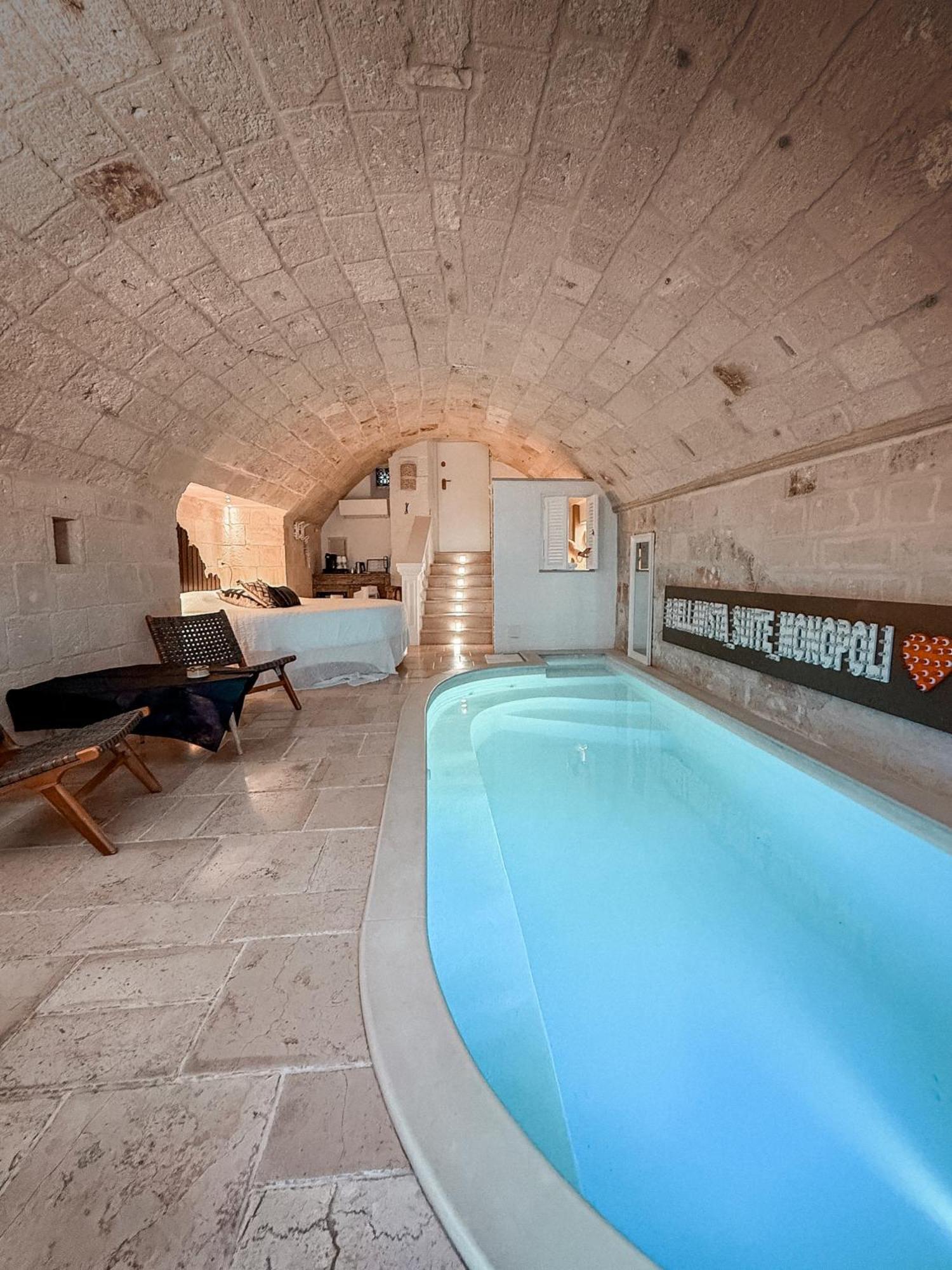 Bellavista Suites Монополи Екстериор снимка