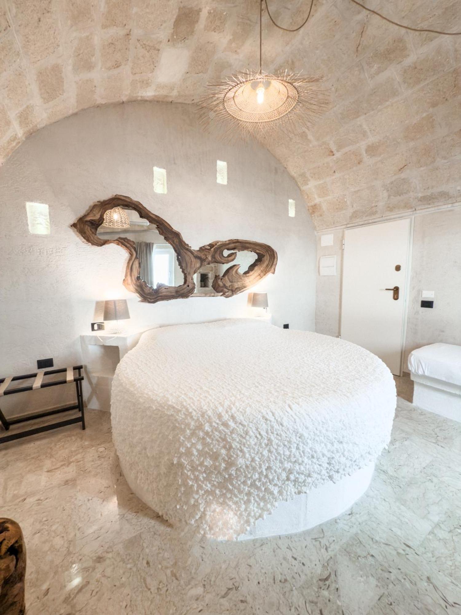 Bellavista Suites Монополи Екстериор снимка